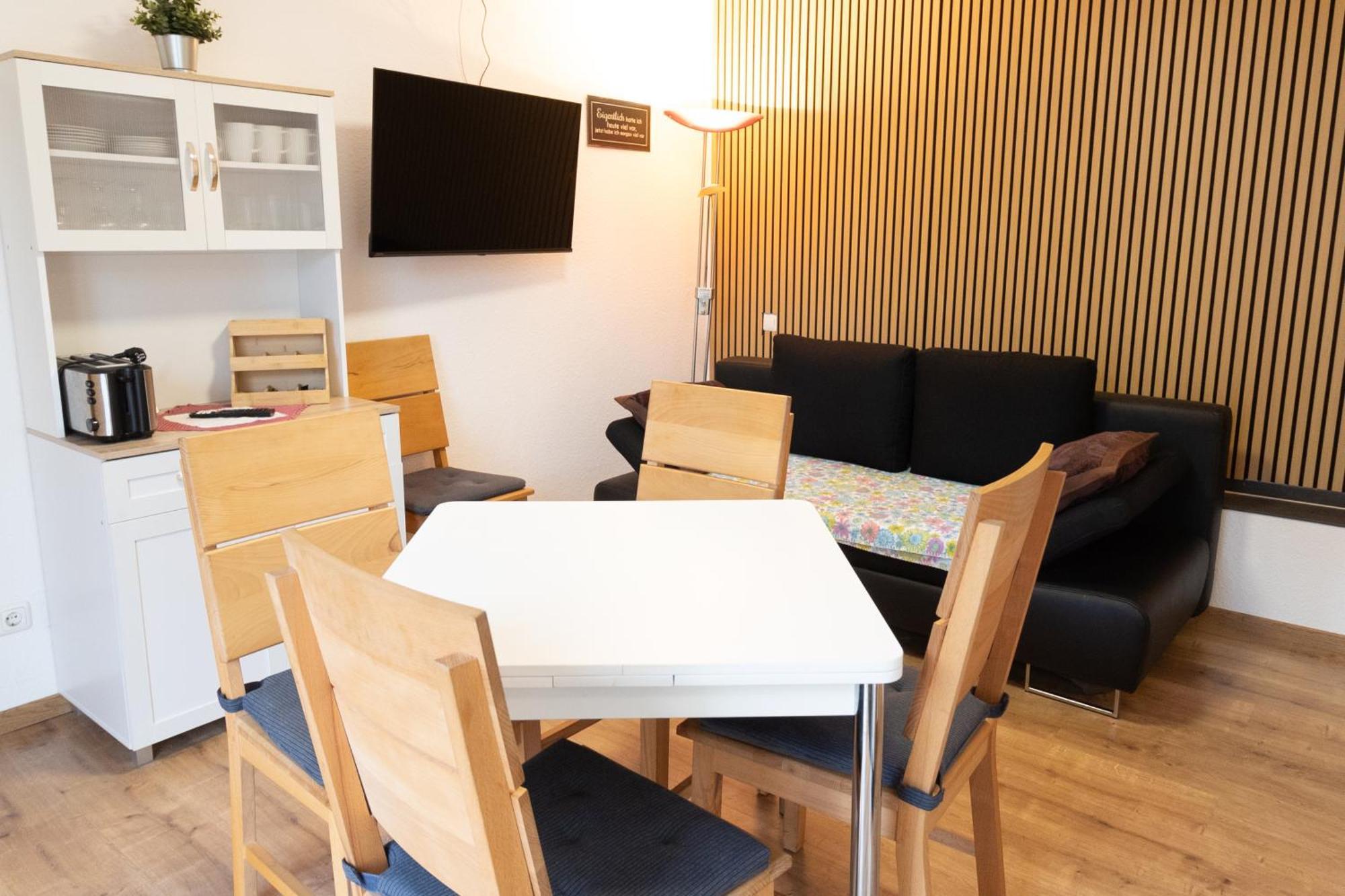 Suderburg Gaestezimmer Am Alten Kaffee Hof מראה חיצוני תמונה
